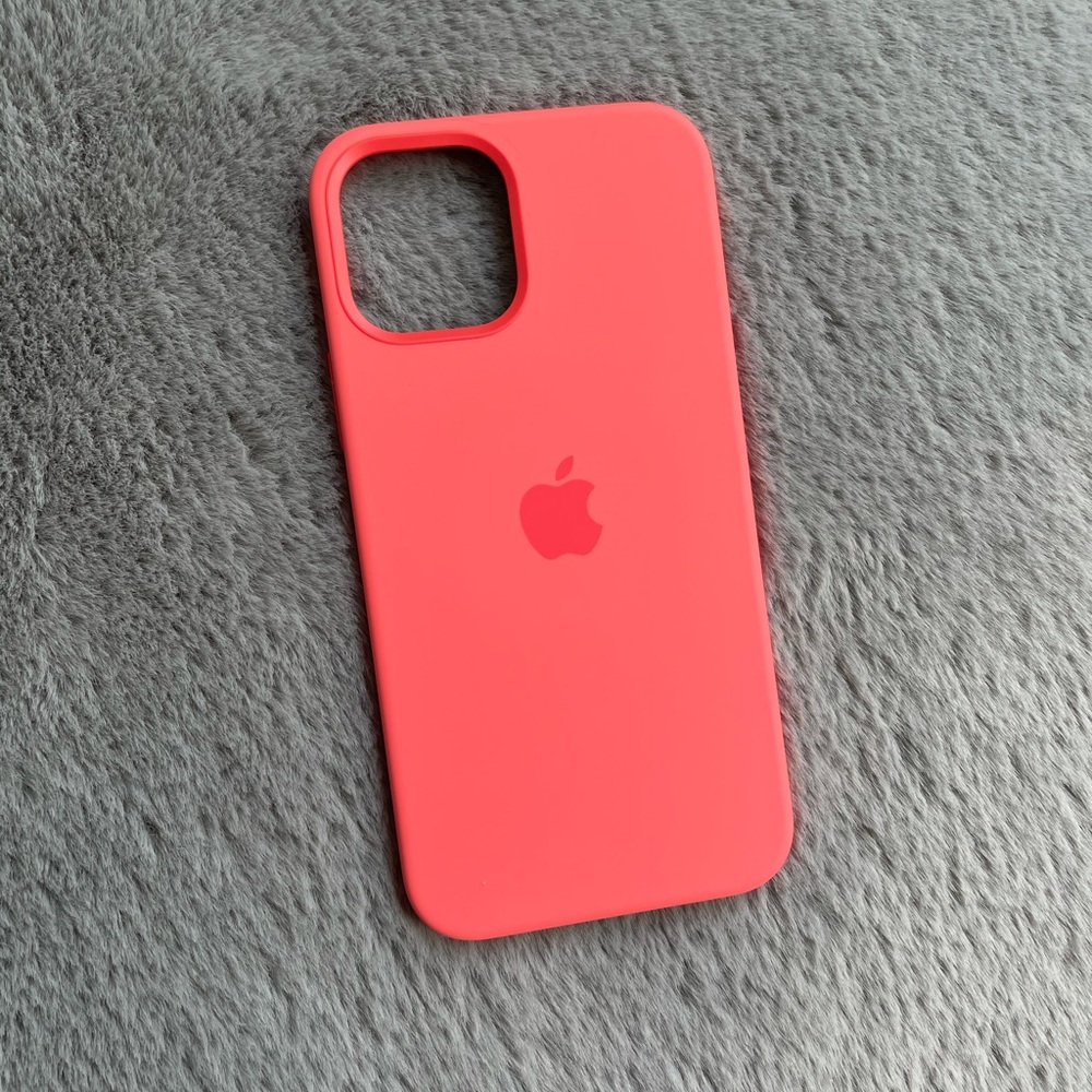 Apple | Silicone iPhone 12/12 Pro Case